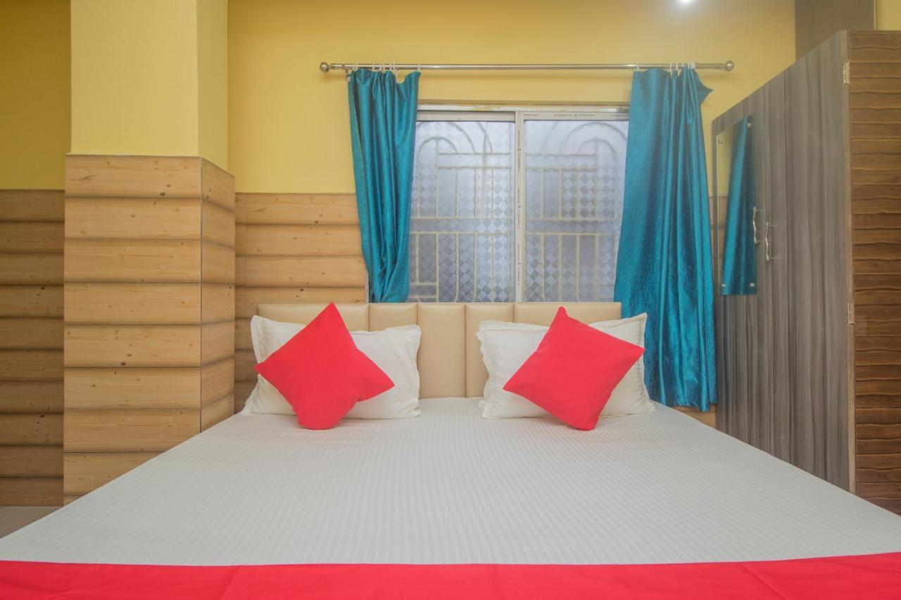 Oyo 30073 Triveni Lodge Силигури Экстерьер фото