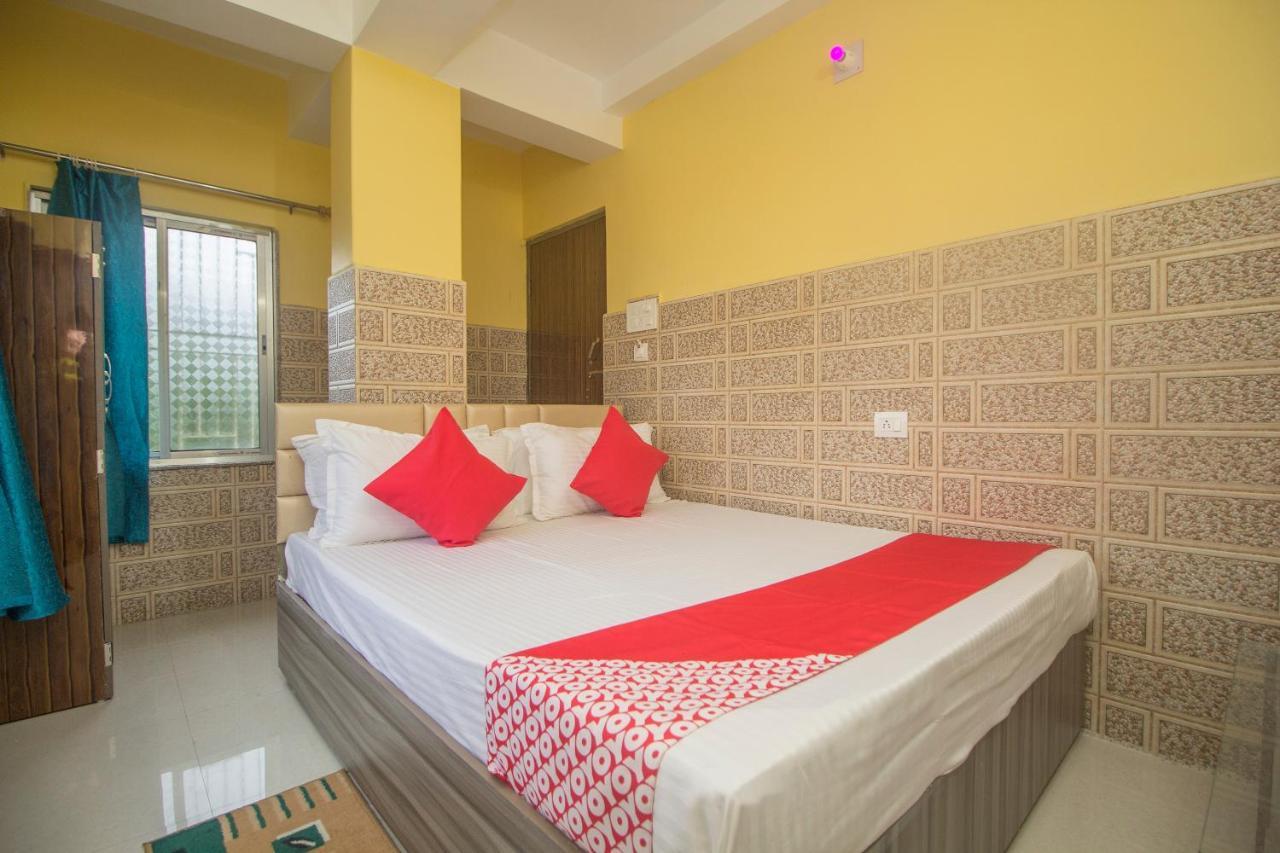 Oyo 30073 Triveni Lodge Силигури Экстерьер фото