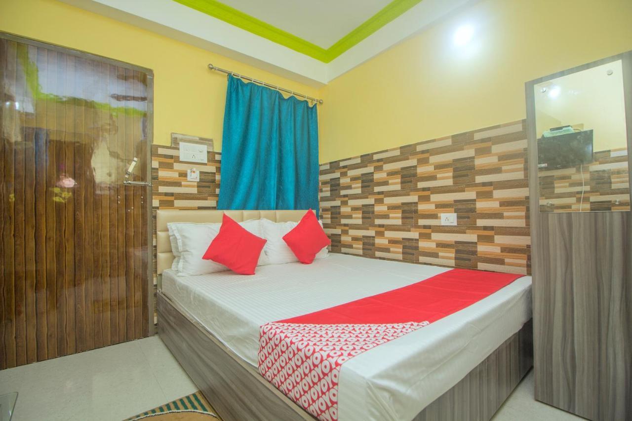Oyo 30073 Triveni Lodge Силигури Экстерьер фото