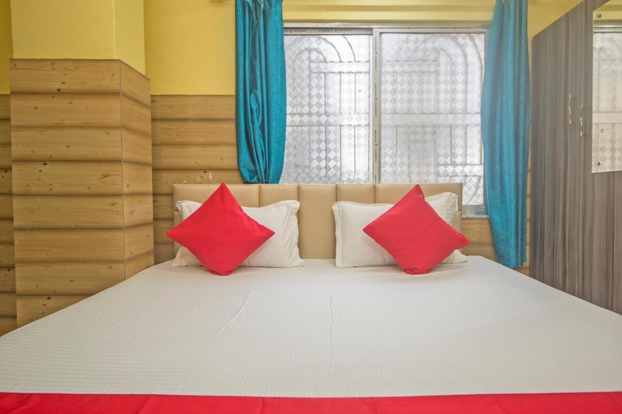 Oyo 30073 Triveni Lodge Силигури Экстерьер фото